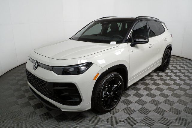 new 2026 Volkswagen Tiguan car, priced at $41,286
