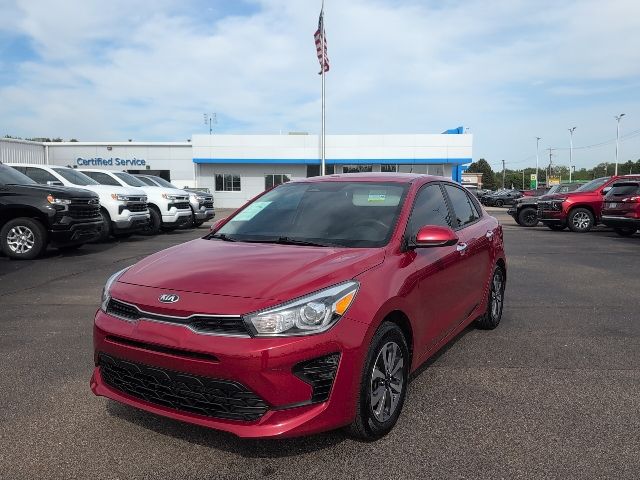 Currant Red 2021 Kia Rio S FWD Sedan Front-Wheel Drive Continuously Variable Transmission