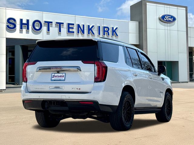 Used 2024 White GMC AT4 image 8