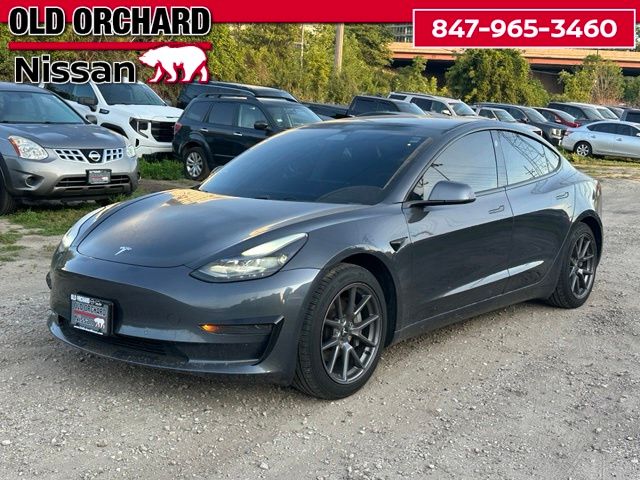 Silver Metallic 2021 Tesla Model 3 Sedan Rear-Wheel Drive 1-Speed Automatic