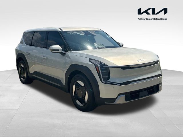 White (Ivory Silver) 2024 Kia EV9 Light Long Range RWD SUV / Crossover Rear-Wheel Drive 1-Speed Automatic
