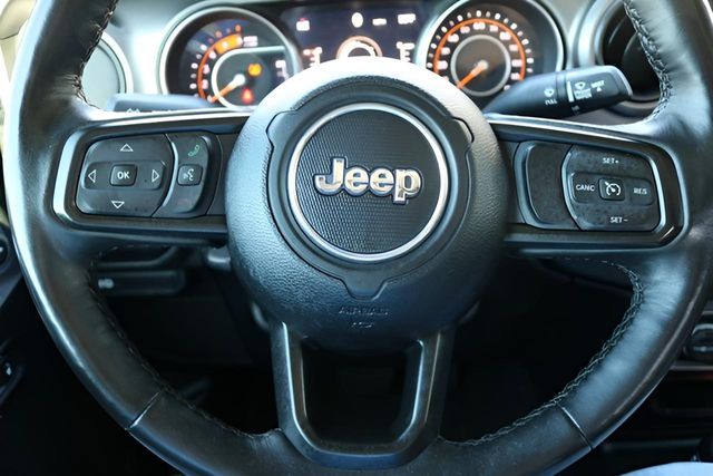 Used Car 2022 Jeep Gladiator  Willys For Sale Under $40,000 In Austin, Texas