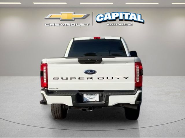 Used 2024 White Ford XL image 4