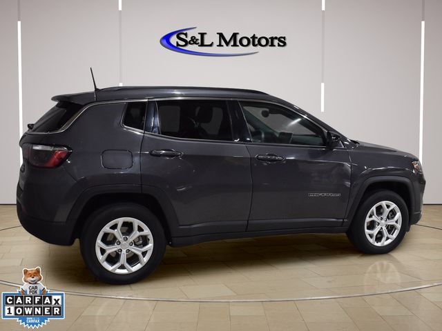 Baltic Gray Metallic Clearcoat 2024 Jeep Compass SUV / Crossover Four-Wheel Drive 8-Speed Automatic