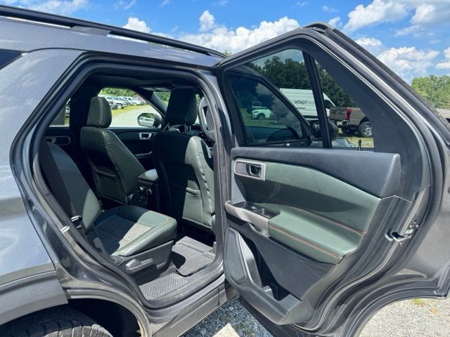 Used 2023 Gray Ford Timberline image 15