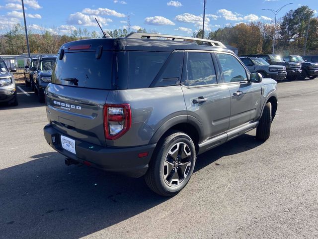 2024 Ford Bronco Sport Outer Banks 3