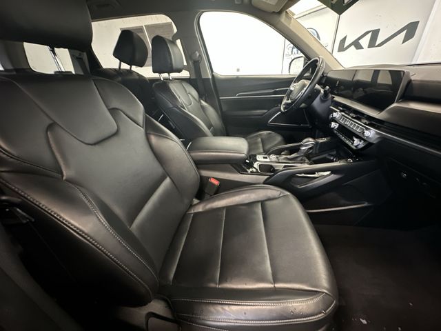Certified Used 2023 Black Kia S image 28