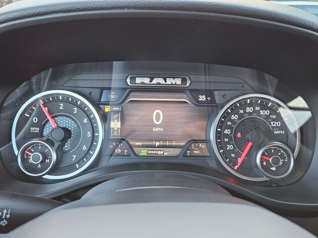 2026 Ram 1500 Big Horn Crew Cab 4x4 5'7" Box