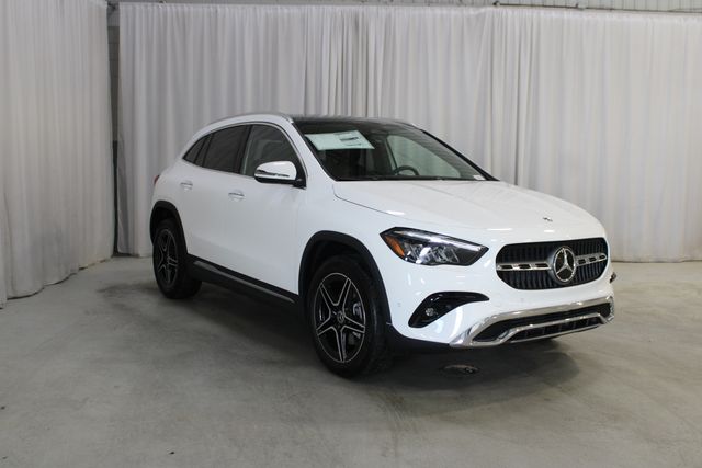New 2026 White Mercedes-Benz GLA 250 image 25