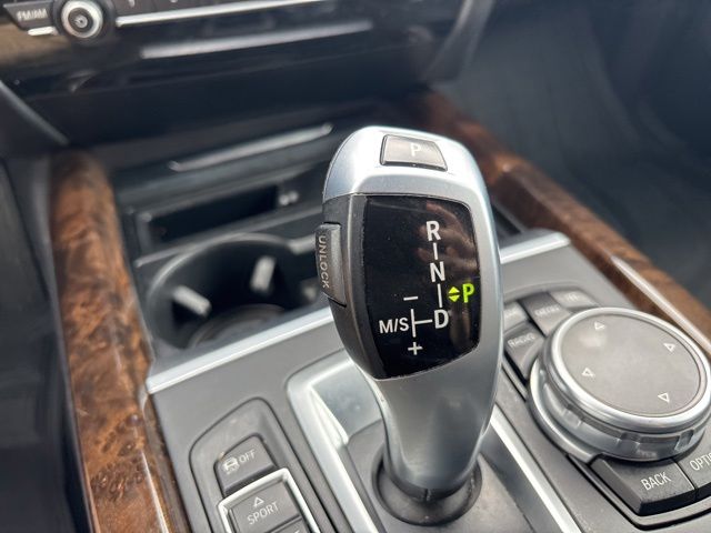 Used 2015 Black BMW xDrive35i image 29