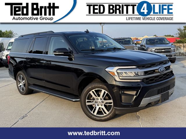 Black Metallic 2023 Ford Expedition SUV / Crossover Four-Wheel Drive Automatic