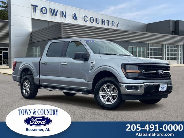 Iconic Silver Metallic 2025 Ford F-150 XLT SuperCrew 4WD Pickup Truck Four-Wheel Drive Automatic