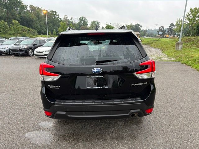 2023 Subaru Forester Premium Black at Rafferty Subaru