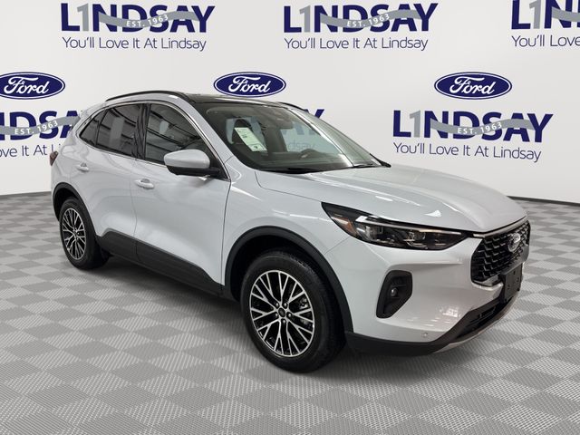 2025 Ford Escape Plug-In Hybrid Base