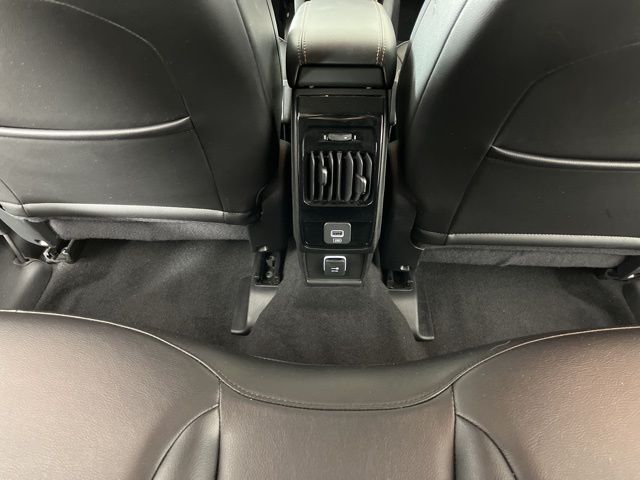 2022 Granite Crystal Metallic Clearcoat Jeep Compass Limited 4X4 SUV