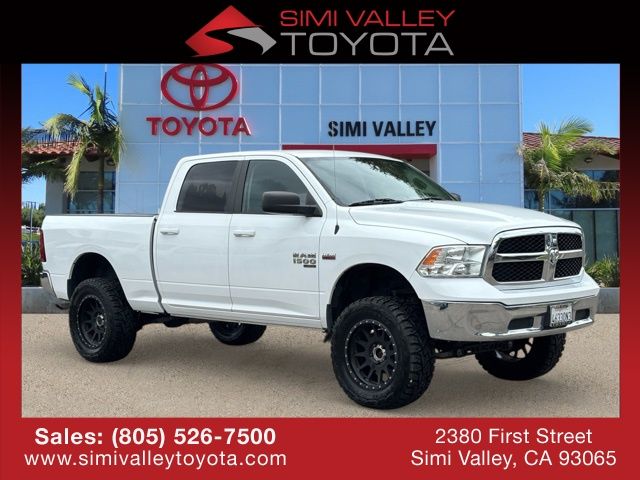 2019 RAM 1500 Classic SLT Crew Cab 4WD