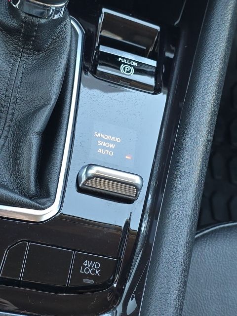 Photo of 2022 Jeep Compass Latitude Lux in Dallas, GA - 36,  2022 Jeep Compass Latitude Lux:B01943