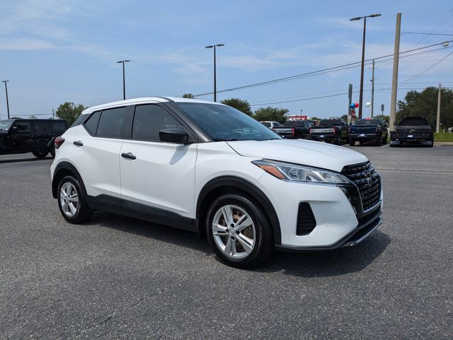 2024 Nissan Kicks S Xtronic CVT