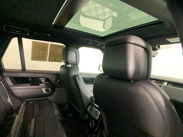 2021 Land Rover Range Rover Westminster 24