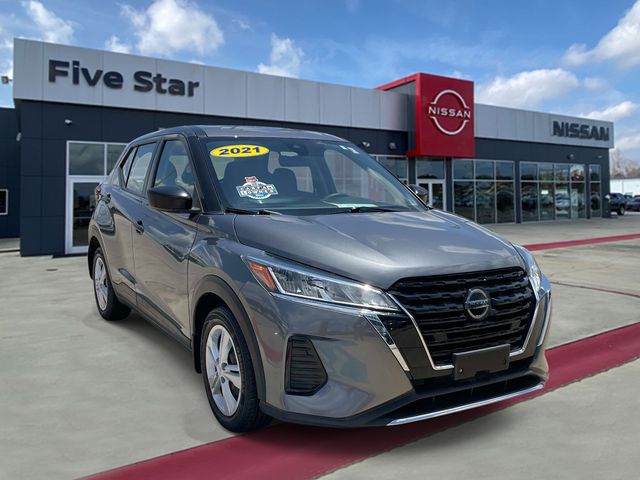  2021 Nissan Kicks S FWD   