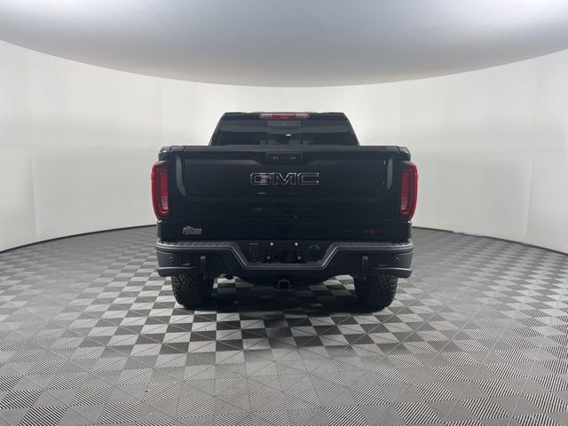 2023 GMC Sierra 1500 AT4X 8