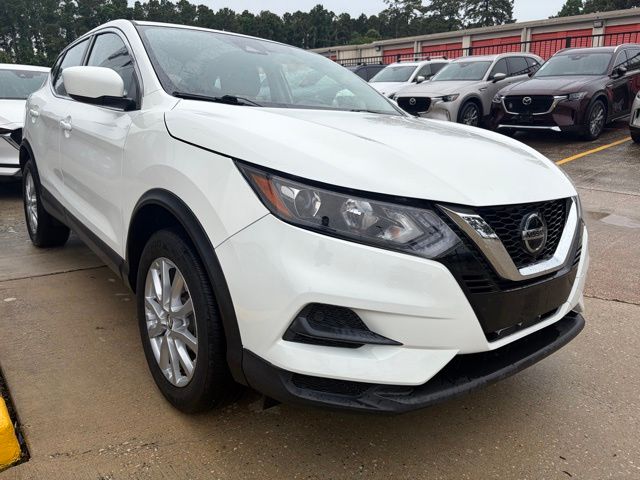 2021 Nissan Rogue Sport S White at Monument Chevrolet