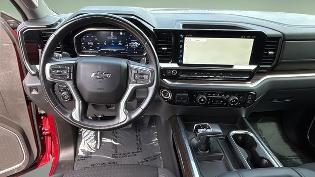 Used 2022 Red Chevrolet RST image 10
