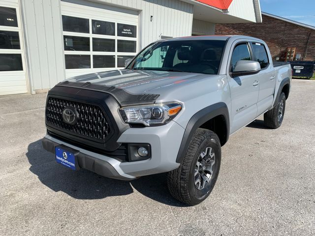 Used 2018 Toyota Tacoma Truck