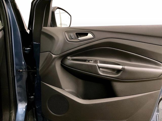 2018 Ford Escape SEL Blue at Audi Porsche Sewickley