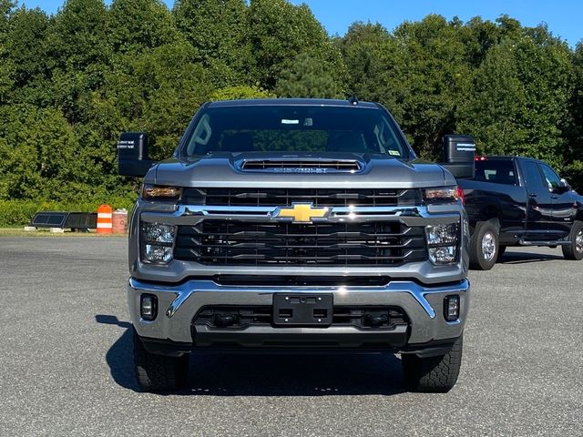 2024 Chevrolet Silverado 2500HD LT 6