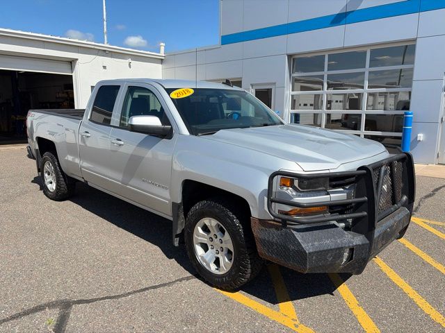 Silver Ice Metallic 2018 Chevrolet Silverado 1500 Pickup Truck Four-Wheel Drive 6-Speed Automatic Overdrive