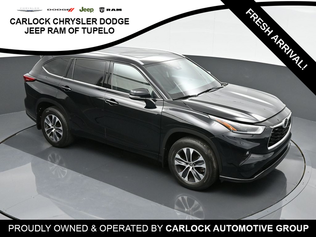 2021 Toyota Highlander XLE 28