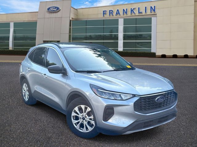 Iconic Silver Metallic 2023 Ford Escape SUV / Crossover Front-Wheel Drive 8-Speed Automatic