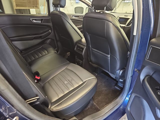 Used 2017 Blue Ford SEL image 11