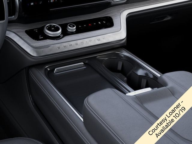 New 2027 White Ford Platinum image 15