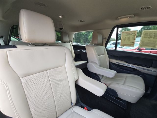 2022 Ford Expedition XLT:169442A2