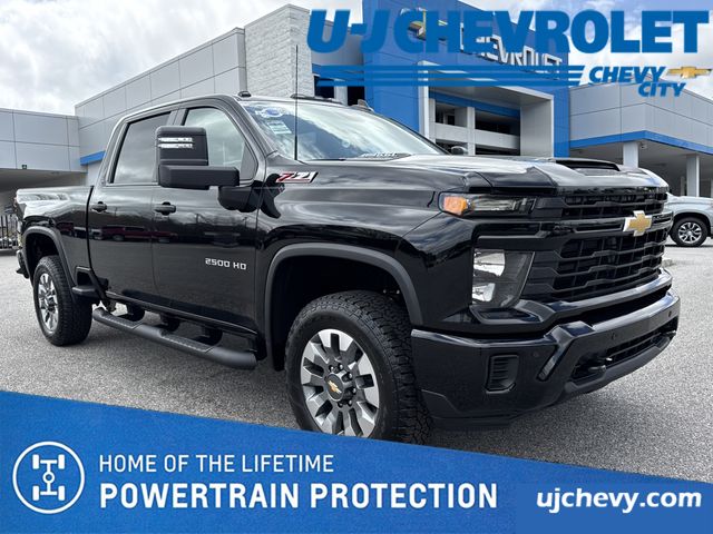 2026 Chevrolet Silverado 2500HD Custom Crew Cab 4WD