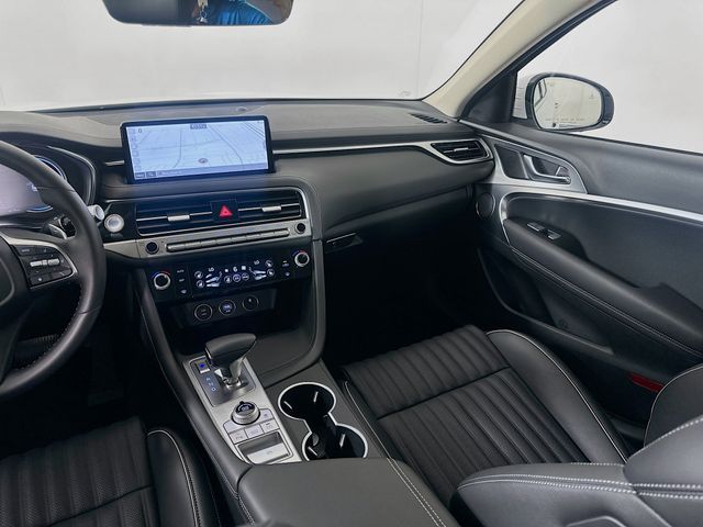 Thumbnail: 2026 Genesis G70 - 25