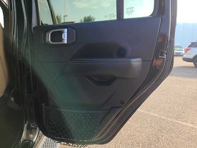 Used 2018 Jeep Wrangler SUV
