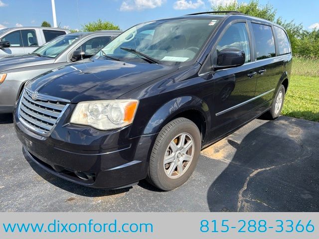 2010 Chrysler Town & Country Touring Plus FWD
