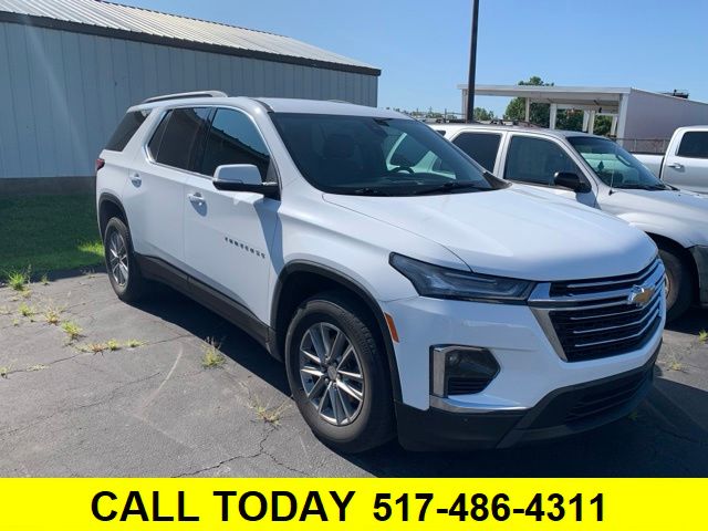 Summit White 2023 Chevrolet Traverse SUV / Crossover Front-Wheel Drive 9-Speed Automatic