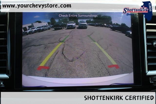 Used 2024 Chrysler Pacifica Van