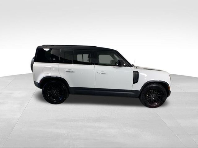 2022 Land Rover Defender 110 S 7