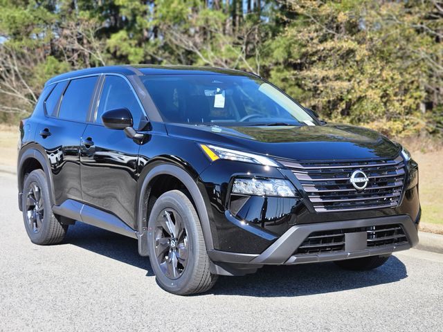 2026 Nissan Rogue SV FWD