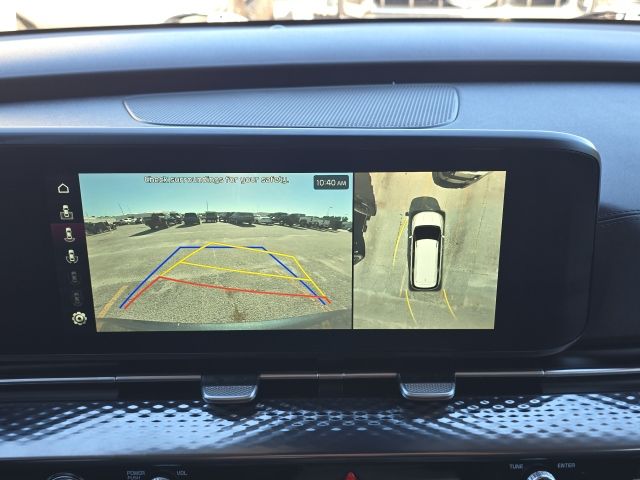 2024 Kia Carnival SX Prestige:L43825A