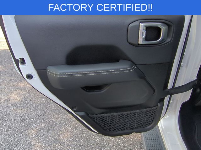 Used 2022 White Jeep Unlimited Sahara 4xe image 26