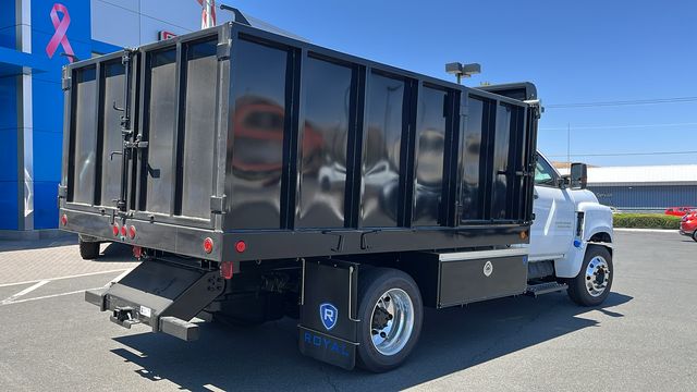 2023 Chevrolet Silverado 5500HD Work Truck 2