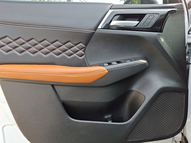 2022 Mitsubishi Outlander SEL - 11