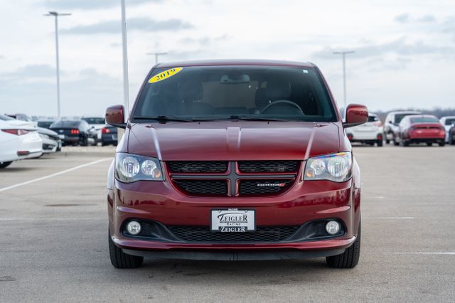 2019 Dodge Grand Caravan GT 2