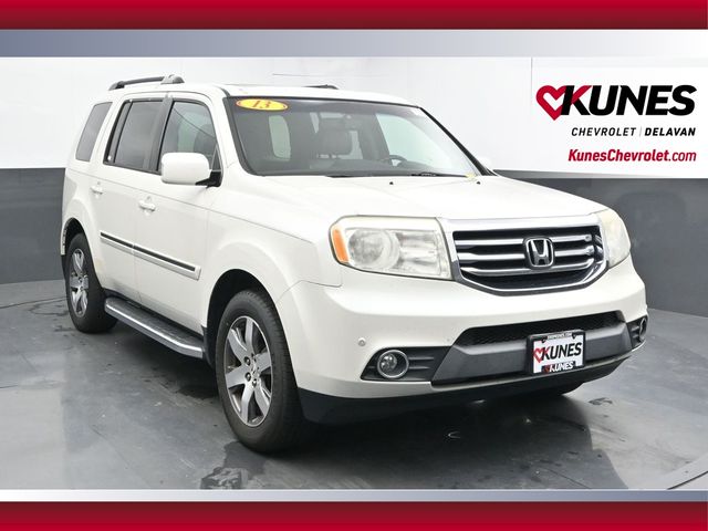 White 2013 Honda Pilot SUV / Crossover Front-Wheel Drive 5-Speed Automatic